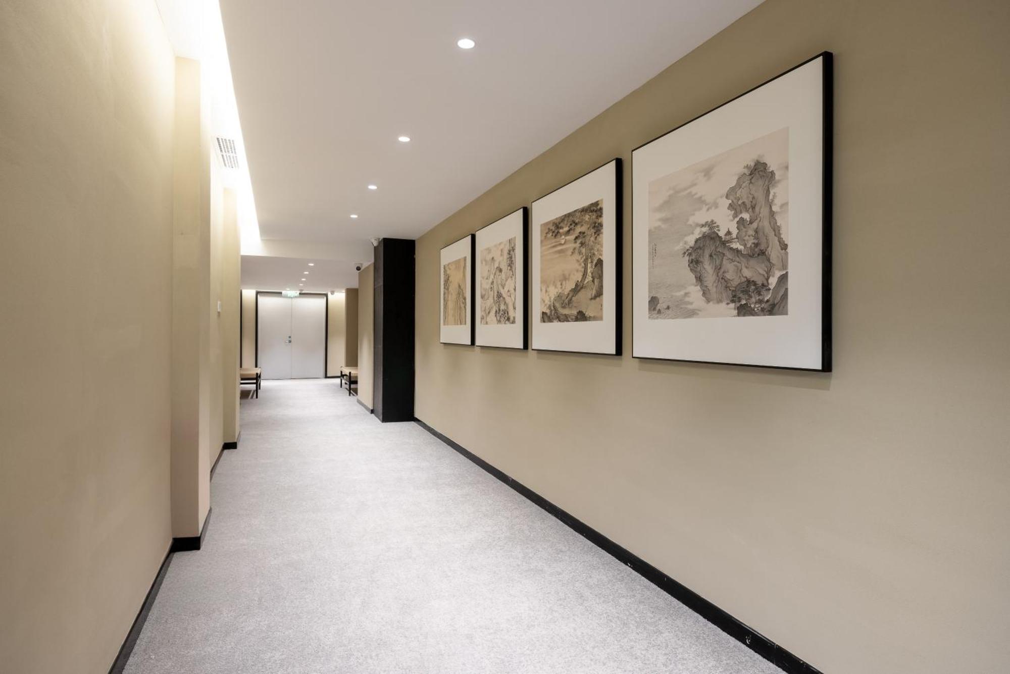 Beijing Tangfu Nanluoguxiang Wang Fu Jing Forbidden City Snack Street Hotel,1 Stop Walking To Airport Express,3 Stop To Tiananmen&Free Laundry Dry Service &Professional Free Tour Ticket Service With English Speaking Staff Exterior photo